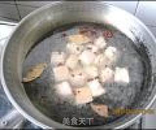 胡萝卜的最佳搭配----五花肉红烧胡萝卜的做法步骤：8