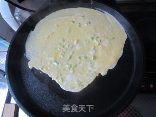 草莓蛋饼的做法步骤：6