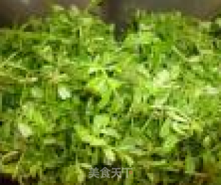 清炒草子的做法步骤：1