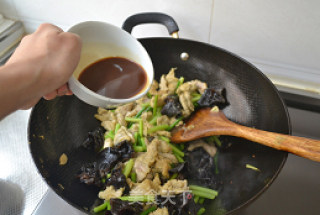 不简单的家常菜【山西过油肉】的做法步骤：14