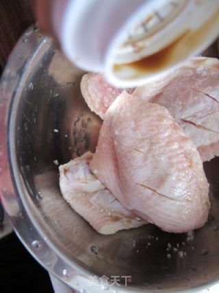 菠萝鸡翅的做法步骤：5