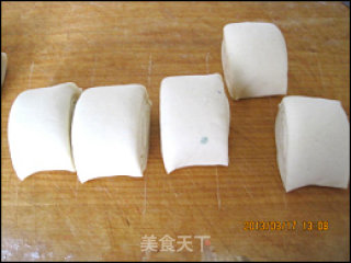 最简单的油花卷的做法步骤：9