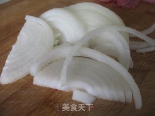 土豆片炒肉的做法步骤：3