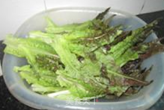 青炒花莴苣叶的做法步骤：1