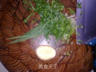 香菇鸡蛋饼的做法步骤：3