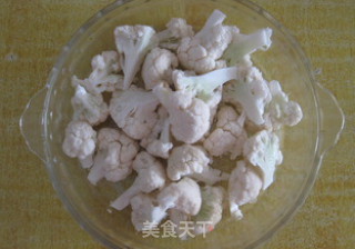 腊肠炒花菜的做法步骤：3