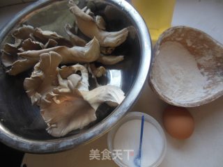 椒盐平菇的做法步骤：1