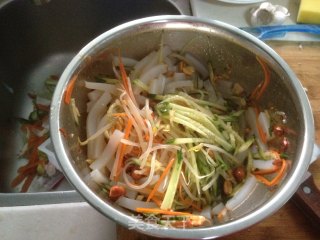 蒜香微酸辣凉粉的做法步骤：3
