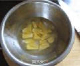 菠萝排骨的做法步骤：3