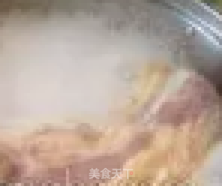清水牛腩炖萝卜的做法步骤：3