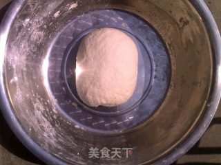 蘑菇韭菜猪肉水饺的做法步骤：4