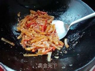 香菜辣酱猪皮的做法步骤：5
