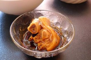 滋补养颜汤—【黄豆猪蹄汤】的做法步骤：9