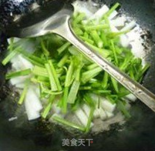 香芹炒山药的做法步骤：8