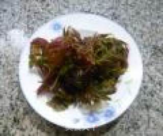香椿炒毛豆的做法步骤：3