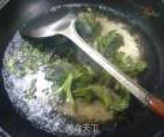 香椿炒毛豆的做法步骤：5