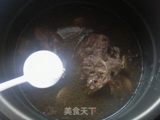 骨汤窈窕瘦身锅的做法步骤：12