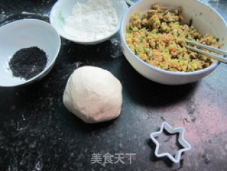 夹心饼的做法步骤：1
