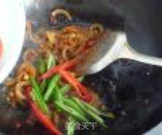 小炒肉皮的做法步骤：9