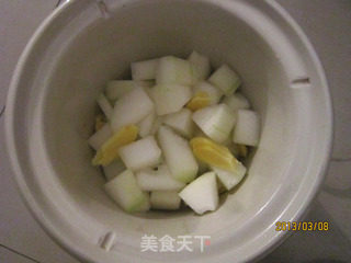 冬瓜排骨汤的做法步骤：3