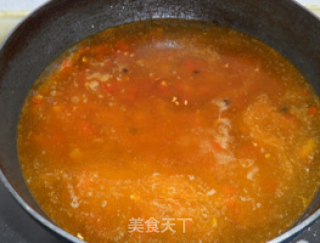 糖醋泡椒鲫鱼的做法步骤：8