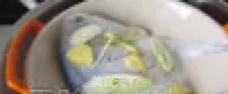 清蒸平鱼的做法步骤：3