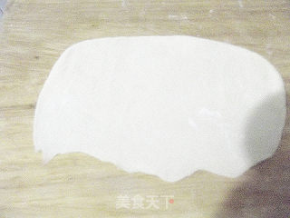 巧克力酱肠仔包的做法步骤：5