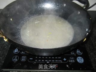 高汤煮粉条的做法步骤：2