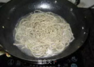 高汤煮粉条的做法步骤：3