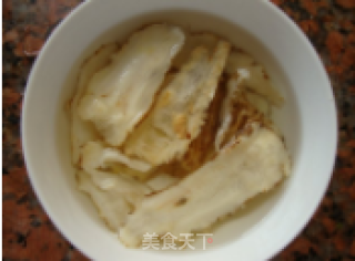 当归煮鸡蛋的做法步骤：1