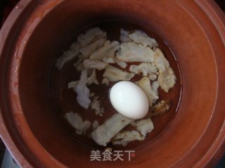 当归煮鸡蛋的做法步骤：4