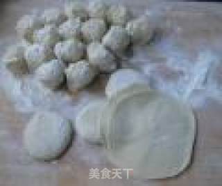 扇贝丁、萝卜丝烫面蒸饺的做法步骤：6