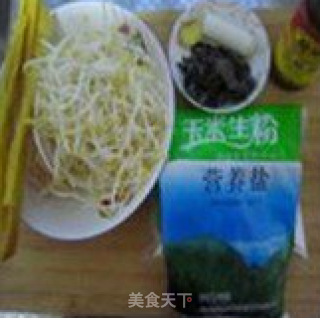 【腐竹豆芽炒木耳】--孕妈咪30周食谱的做法步骤：1