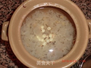 莲子银耳粥的做法步骤：6