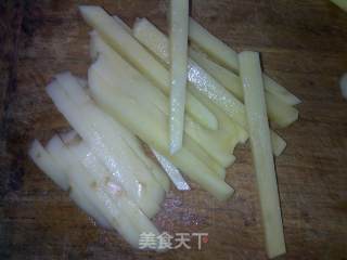 炸薯条的做法步骤：3