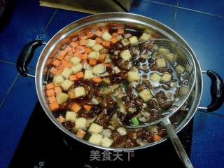 京味儿传统家常菜“炒八宝辣酱”的做法步骤：1