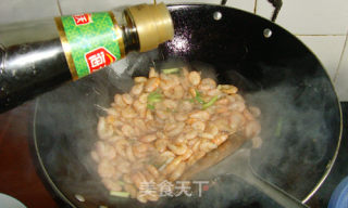 蒸鱼鼓油炒白米虾的做法步骤：8