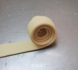 节节高花卷的做法步骤：6