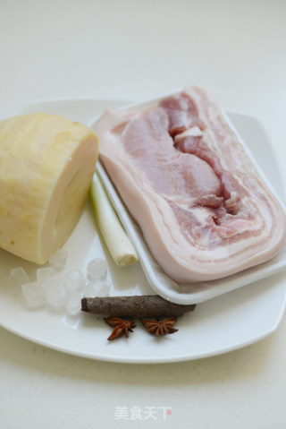 红烧肉的做法步骤：1