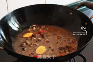 清明前的饕食——酱爆螺蛳的做法步骤：4