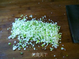 葱油菠菜卷的做法步骤：6