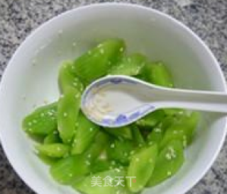 芝麻莴笋的做法步骤：11