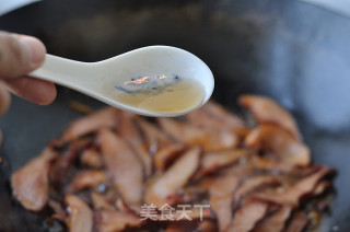 小炒腊肉的做法步骤：6