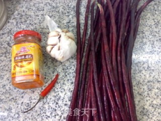 腐乳拌紫豆角的做法步骤：1