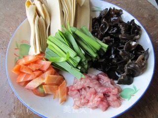 家常干豆腐的做法步骤：2