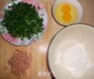 美味简单的早餐-韭菜鸡蛋煎饼的做法步骤：2