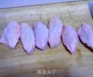 可乐鸡翅--用电饭锅简单就可以做哦的做法步骤：1
