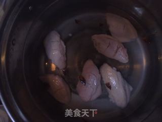可乐鸡翅--用电饭锅简单就可以做哦的做法步骤：4
