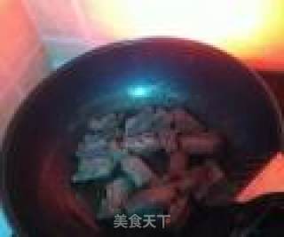 排骨炖土豆胡萝卜的做法步骤：7