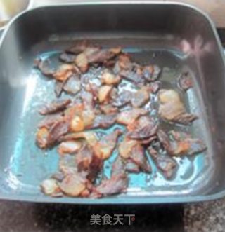 香芹火腿炒腊肉的做法步骤：5